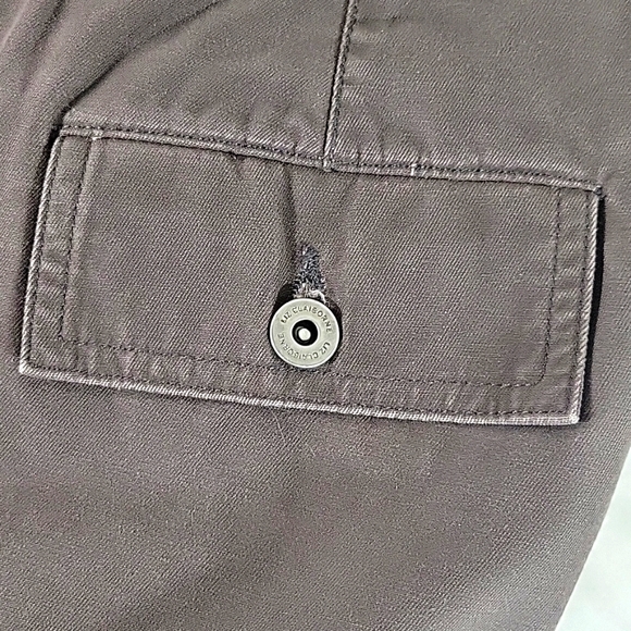 Liz Claiborne Audra 4 Pocket Regular Jeans Size 8 - Picture 3 of 8